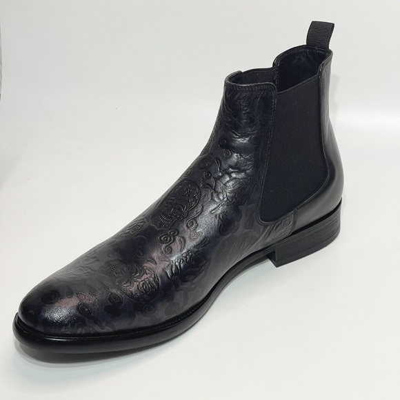 NEW Robert Graham Men’s Dawson Chelsea Boots Embossed Skull Roses Black Leather - Picture 6 of 16
